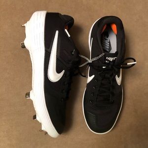 Nike Alpha Huarache Elite 2 Baseball Cleats